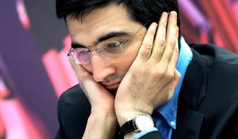 Fritz (Computer) - Vladimir Kramnik 0:1