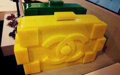 Chanel lego clutch - slika 1