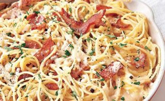 Špagete sa slaninom i pavlakom
